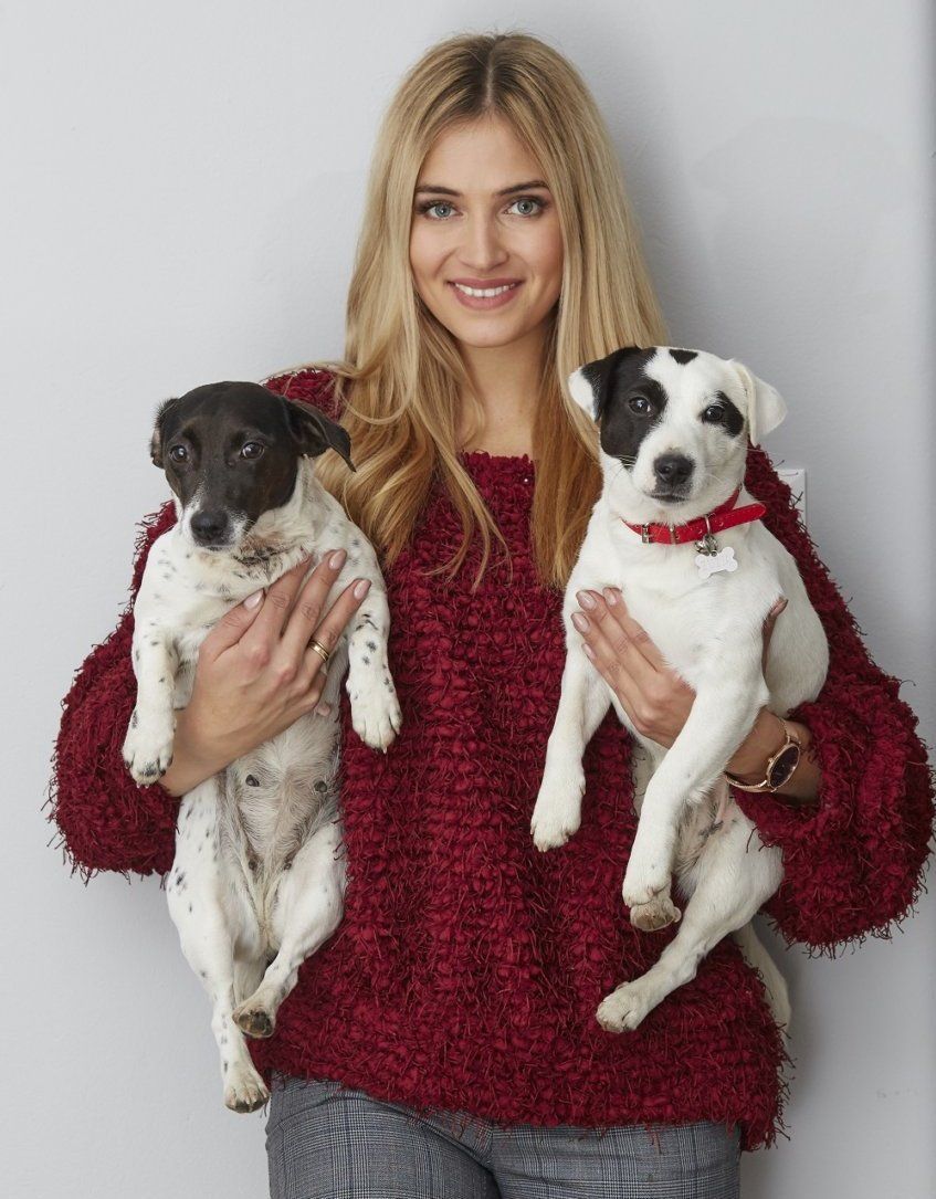 Rozalia z jack russell terrierami